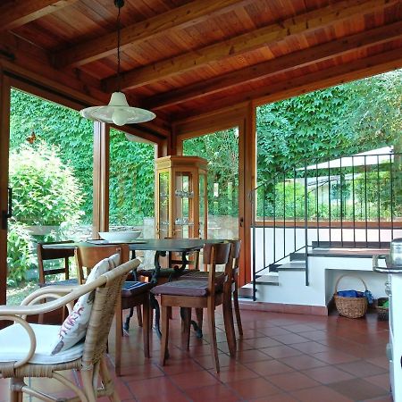 Villetta Con Giardino A Due Passi Dal Mare Империа Екстериор снимка